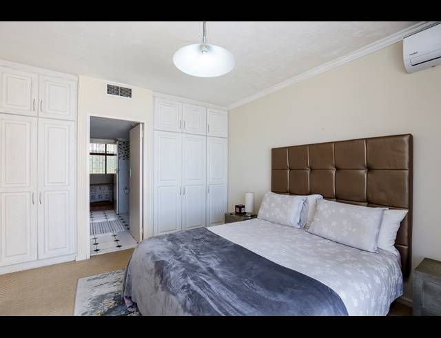 3 BEDROOM APARTMENT FOR SALE IN UMHLANGA CENTRAL